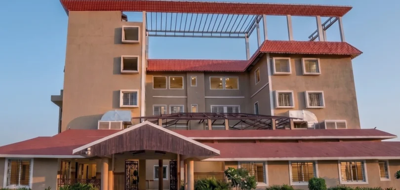 Sanmarg Mind Wellness rehabilitation centre in Nagpur campus building exterior